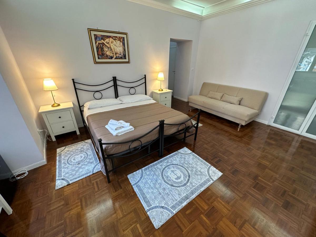 Archivio Storico Napoli Centro Bed and Breakfast Buitenkant foto